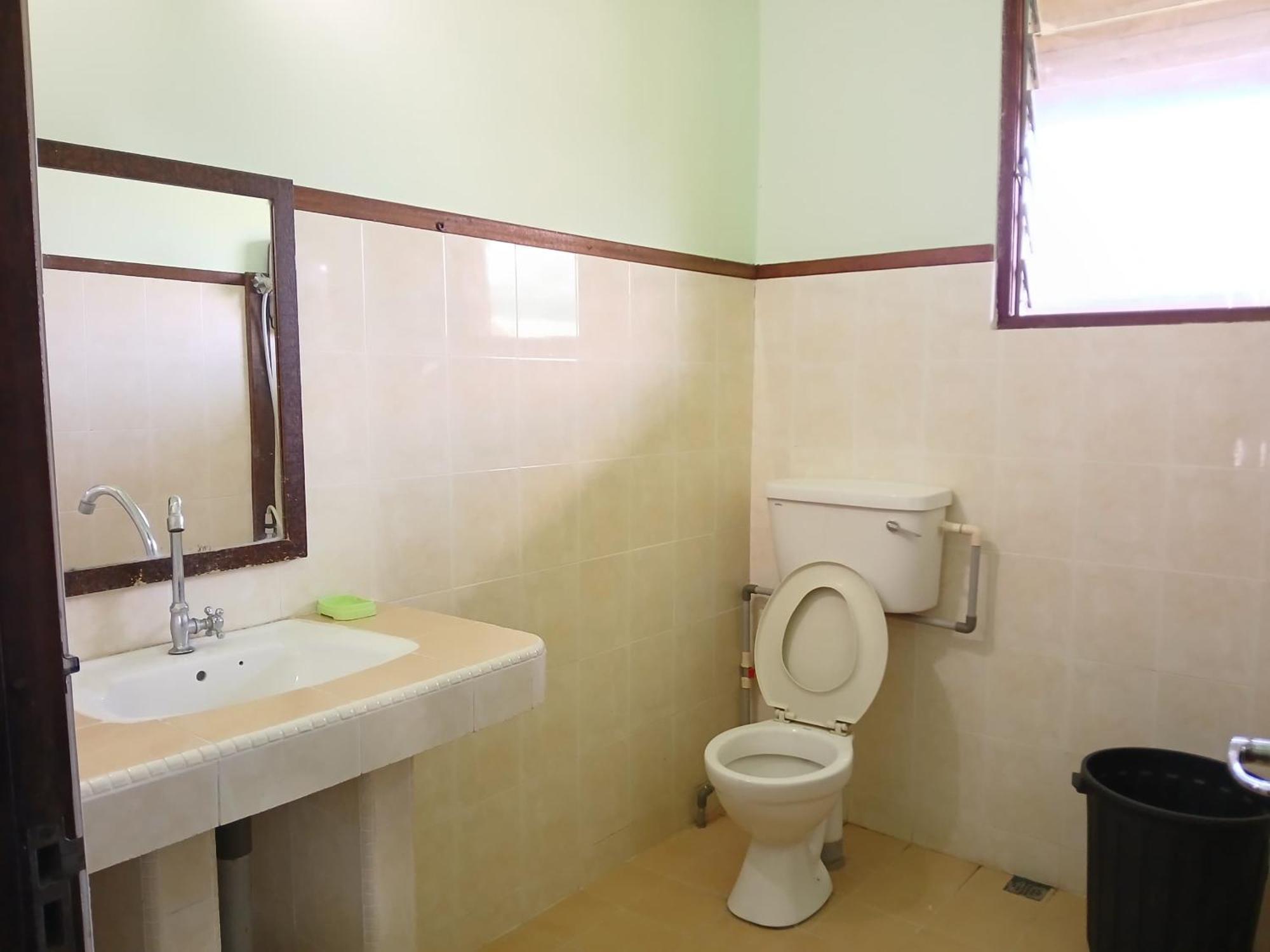 Mulu Tribal Homestay Zewnętrze zdjęcie
