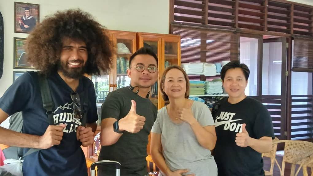 Mulu Tribal Homestay Zewnętrze zdjęcie